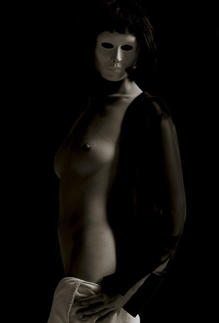 Skrivnostna by