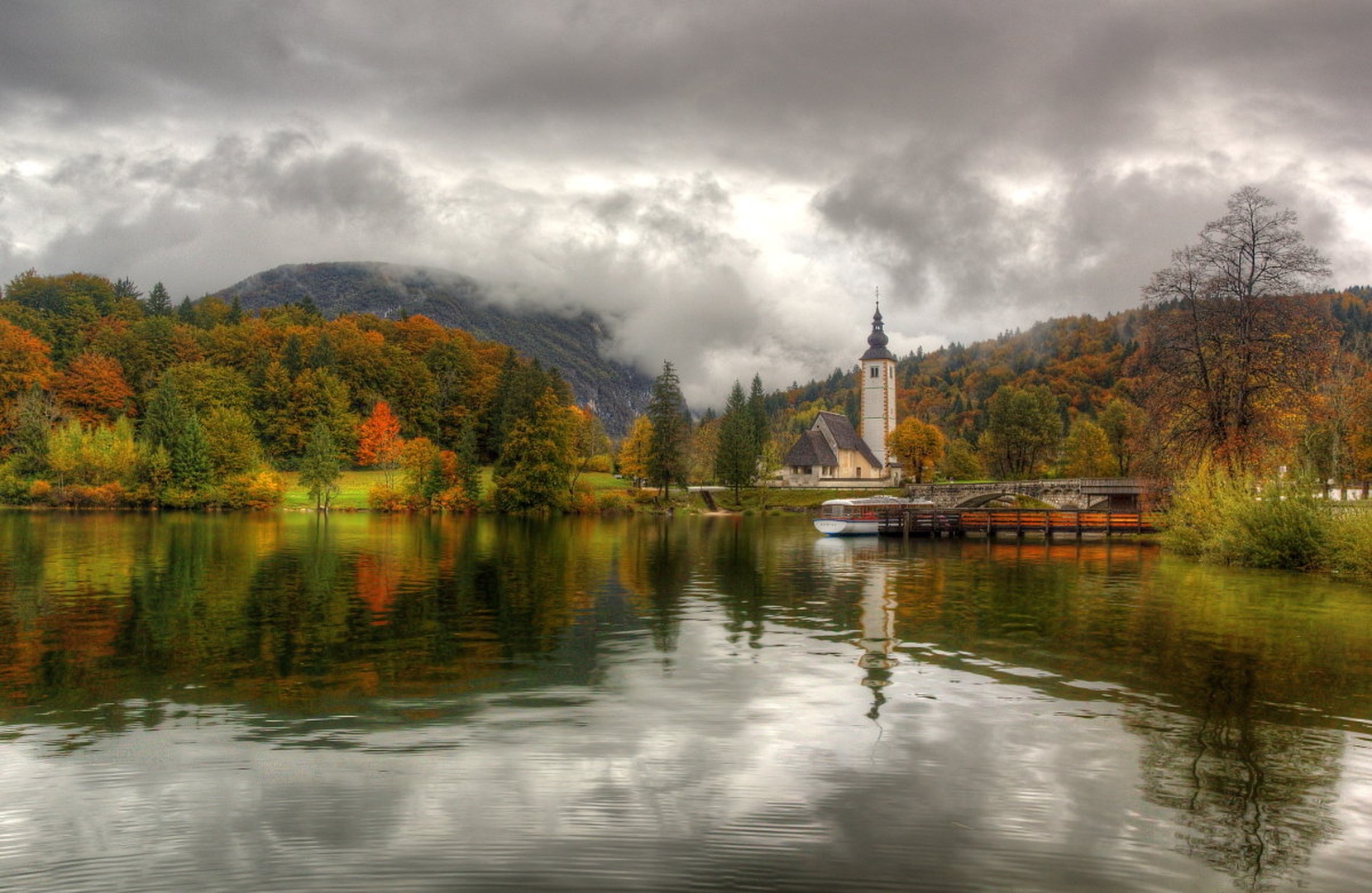 Bohinjska klasika by Boštjan Peterka