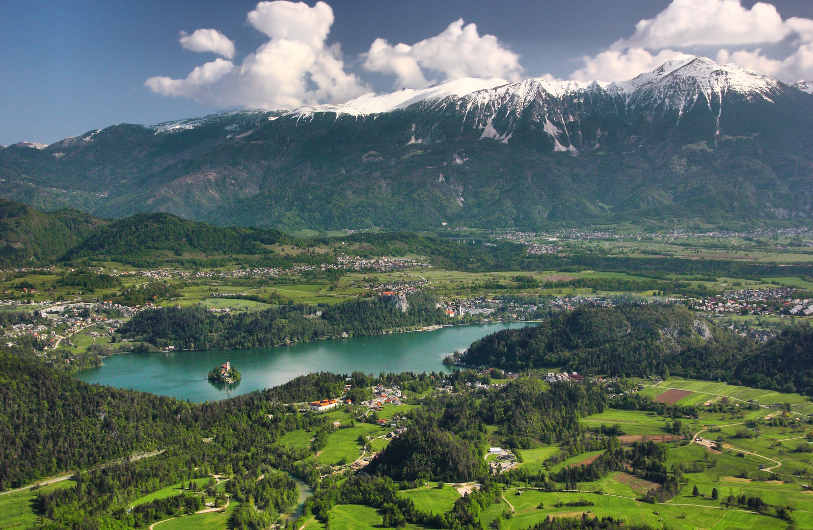 Razgled na Bled by Boštjan Peterka