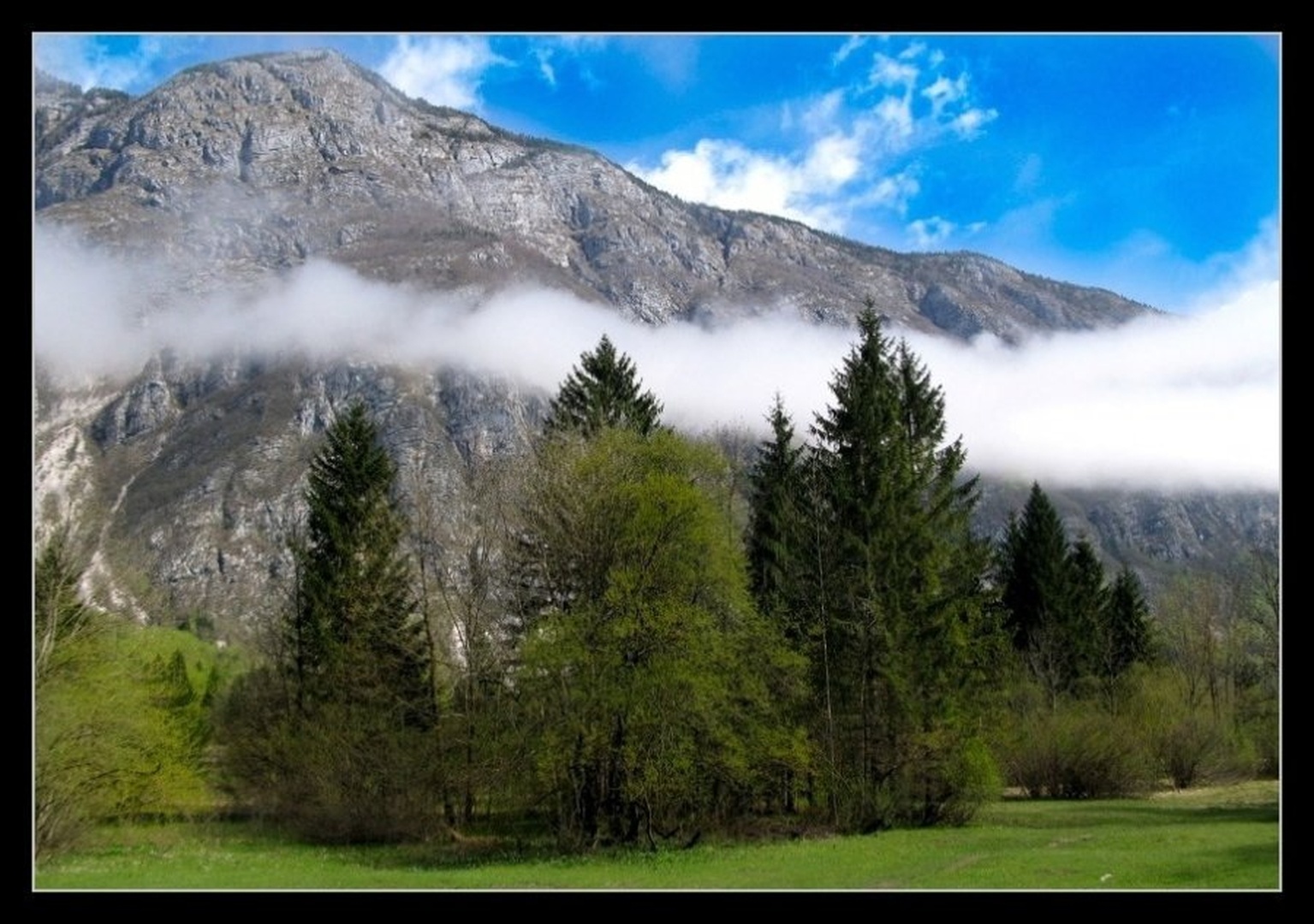 jutro v Bohinju by Boštjan Peterka
