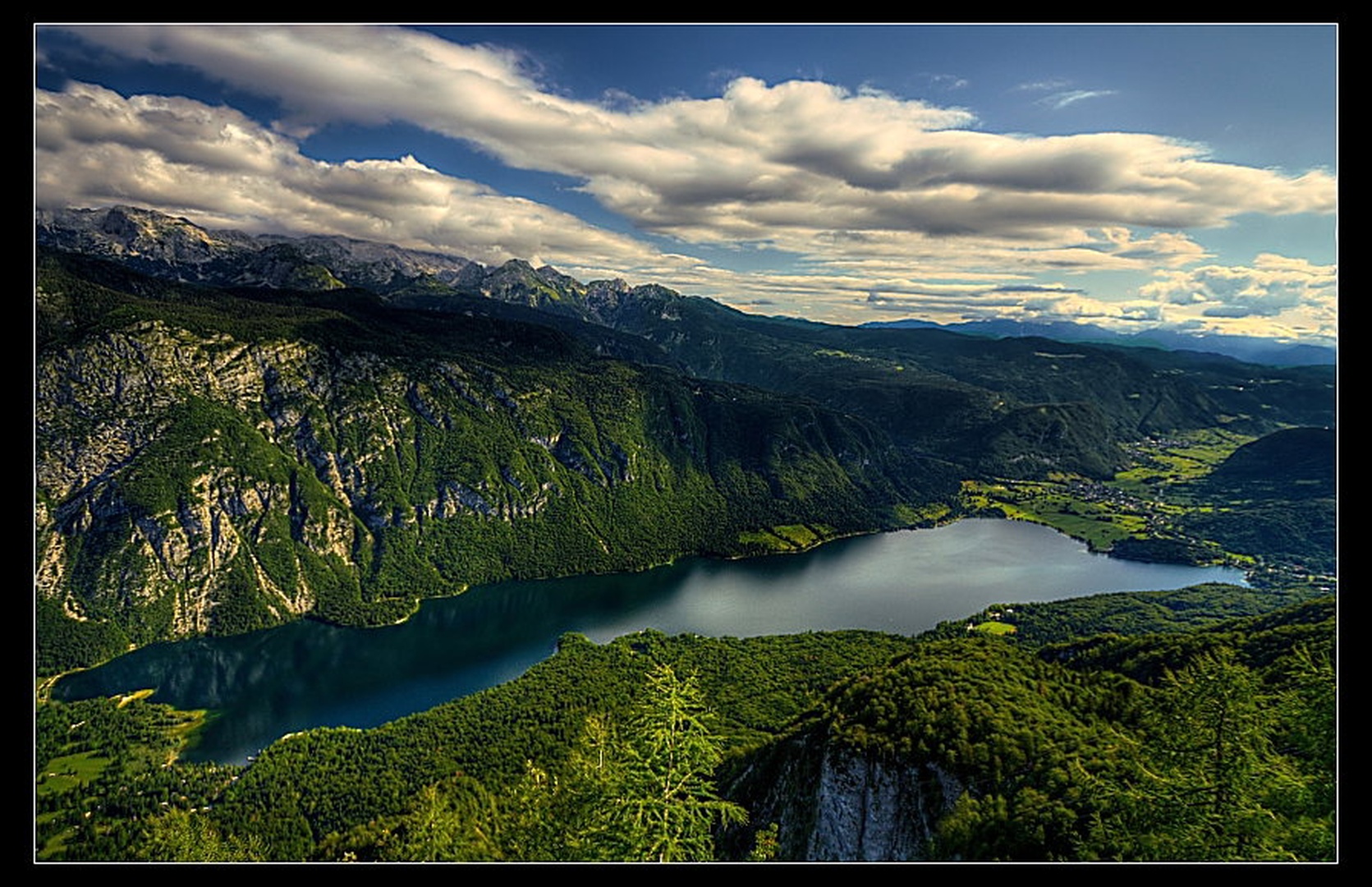 Pogled iz višav by Boštjan Peterka