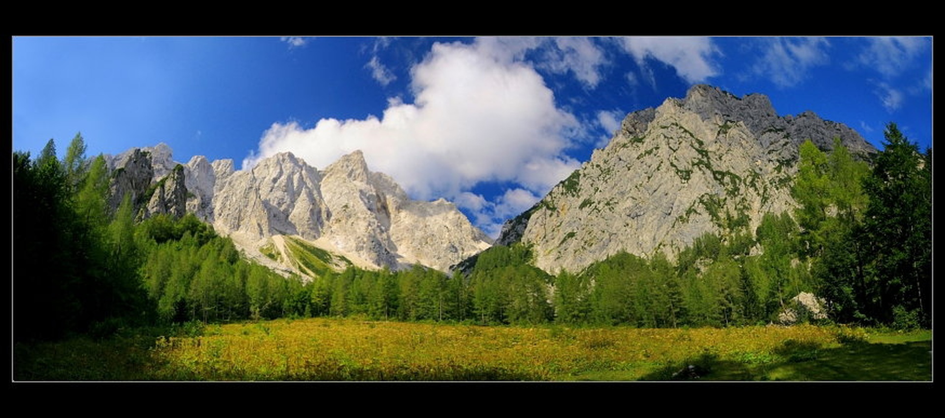 Panorama pred Okrešljem by Boštjan Peterka