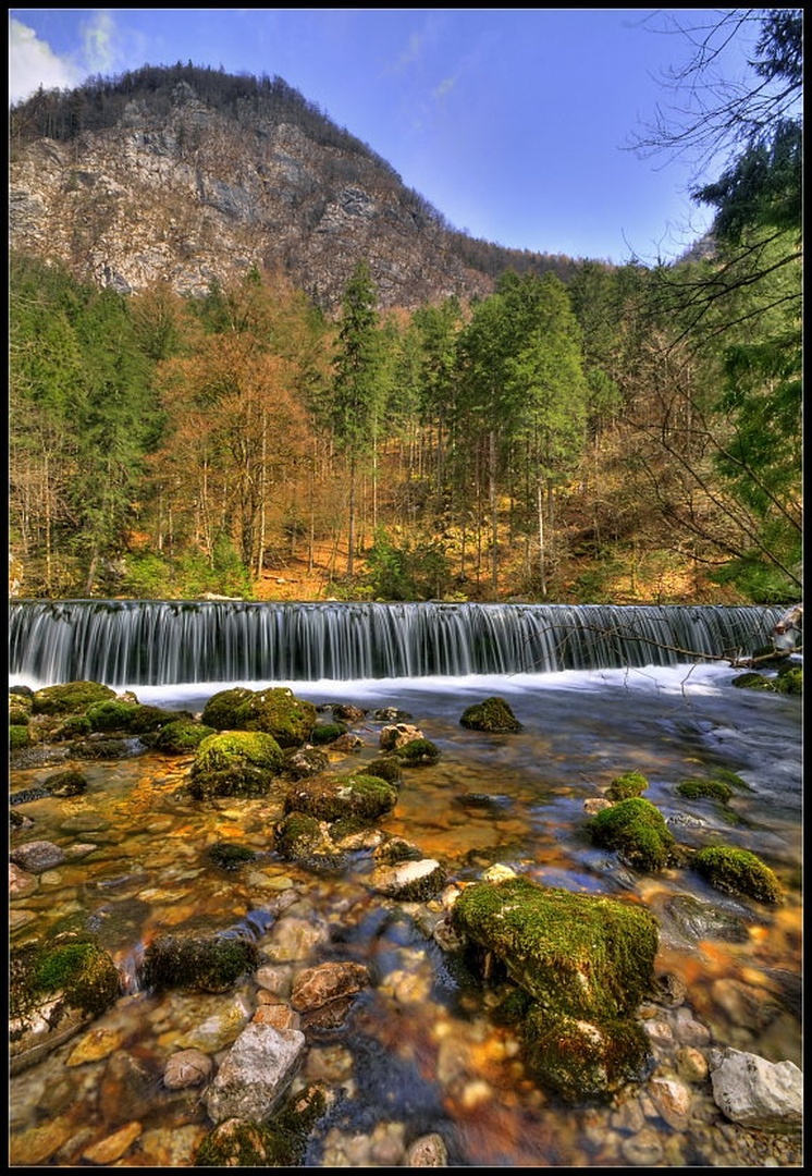 Izvir Kamniške Bistrice by Boštjan Peterka