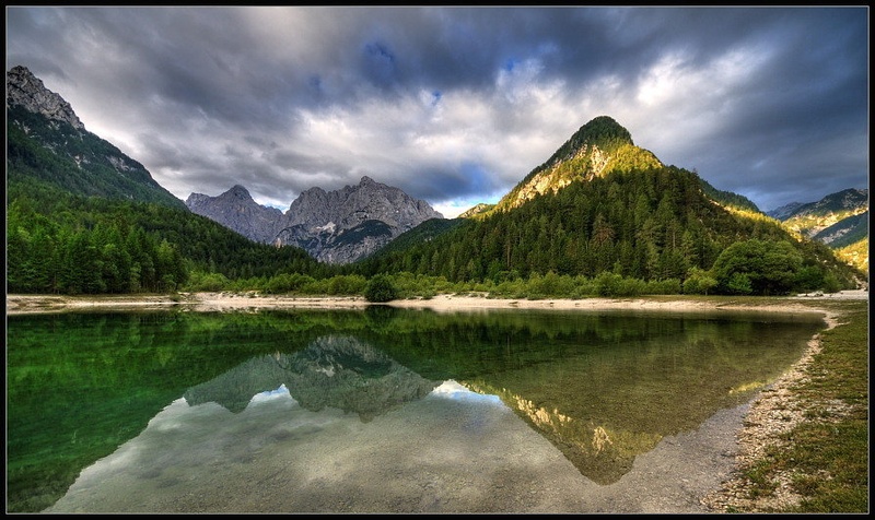 Jasna jezero by Boštjan Peterka