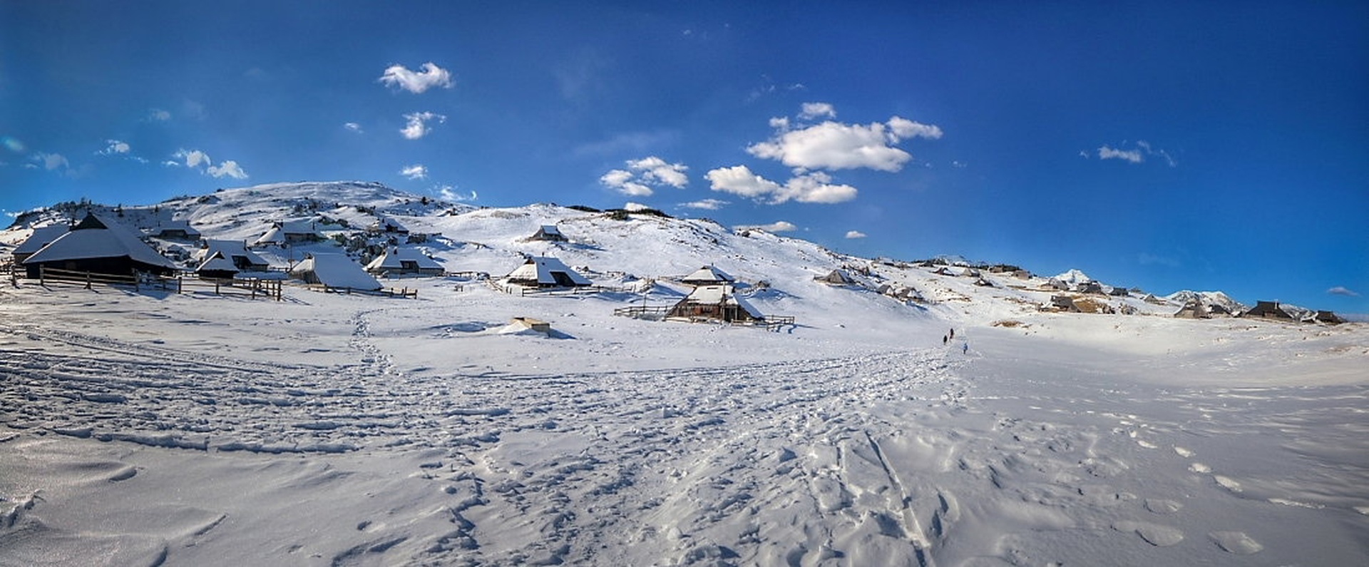 Velika Planina by Boštjan Peterka