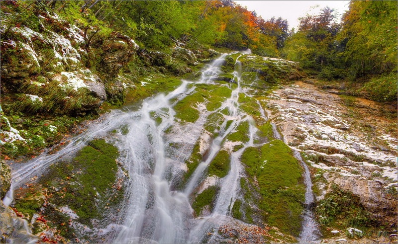 Pogled navzgor by Boštjan Peterka