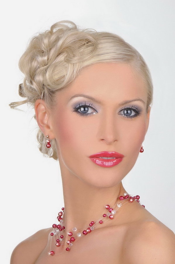 Make up by Peter
