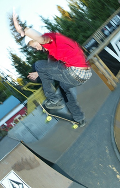 skate by Vali