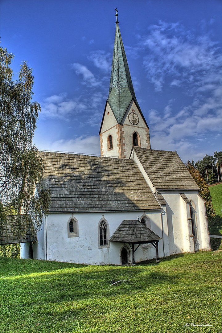 Leška cerkvica by