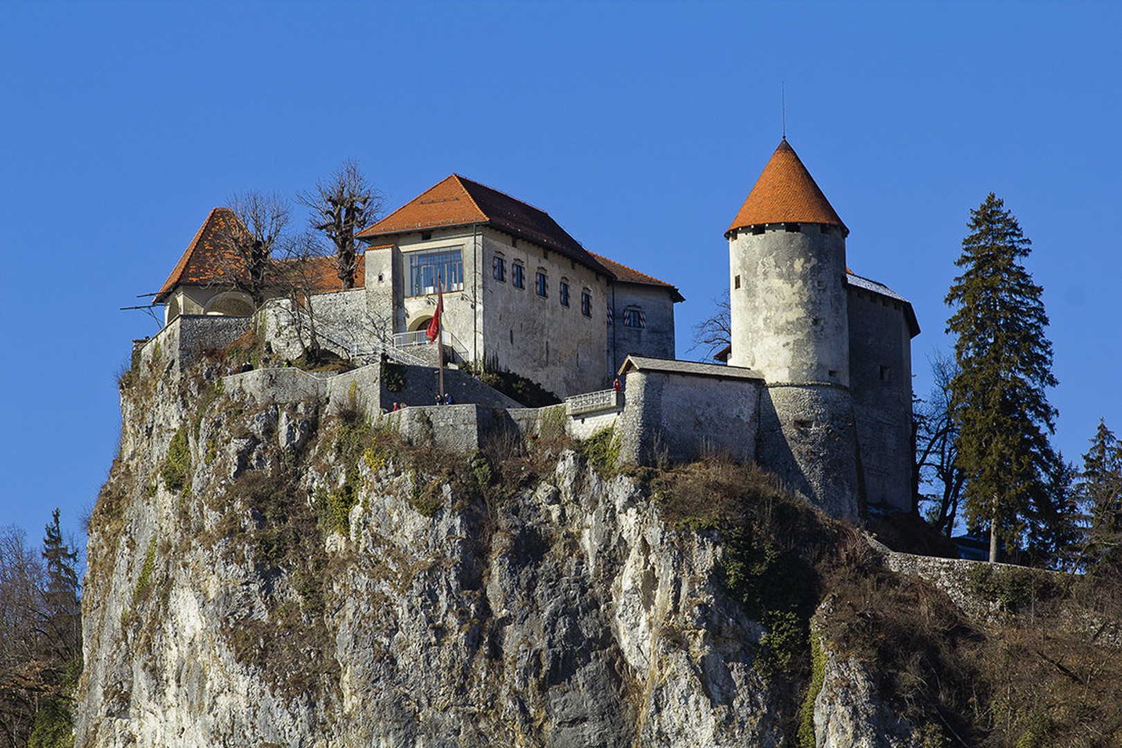 Pač še en grad by
