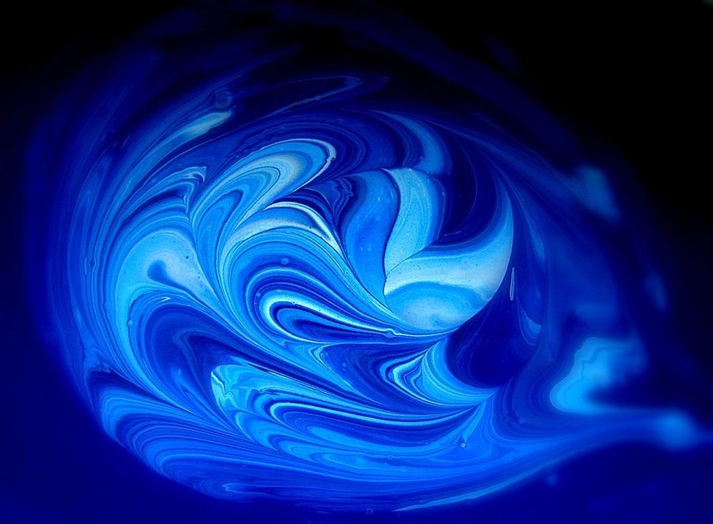 jupolblue by Andrej Gubič