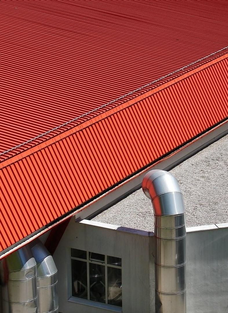 red roof & periskop by Andrej Gubič