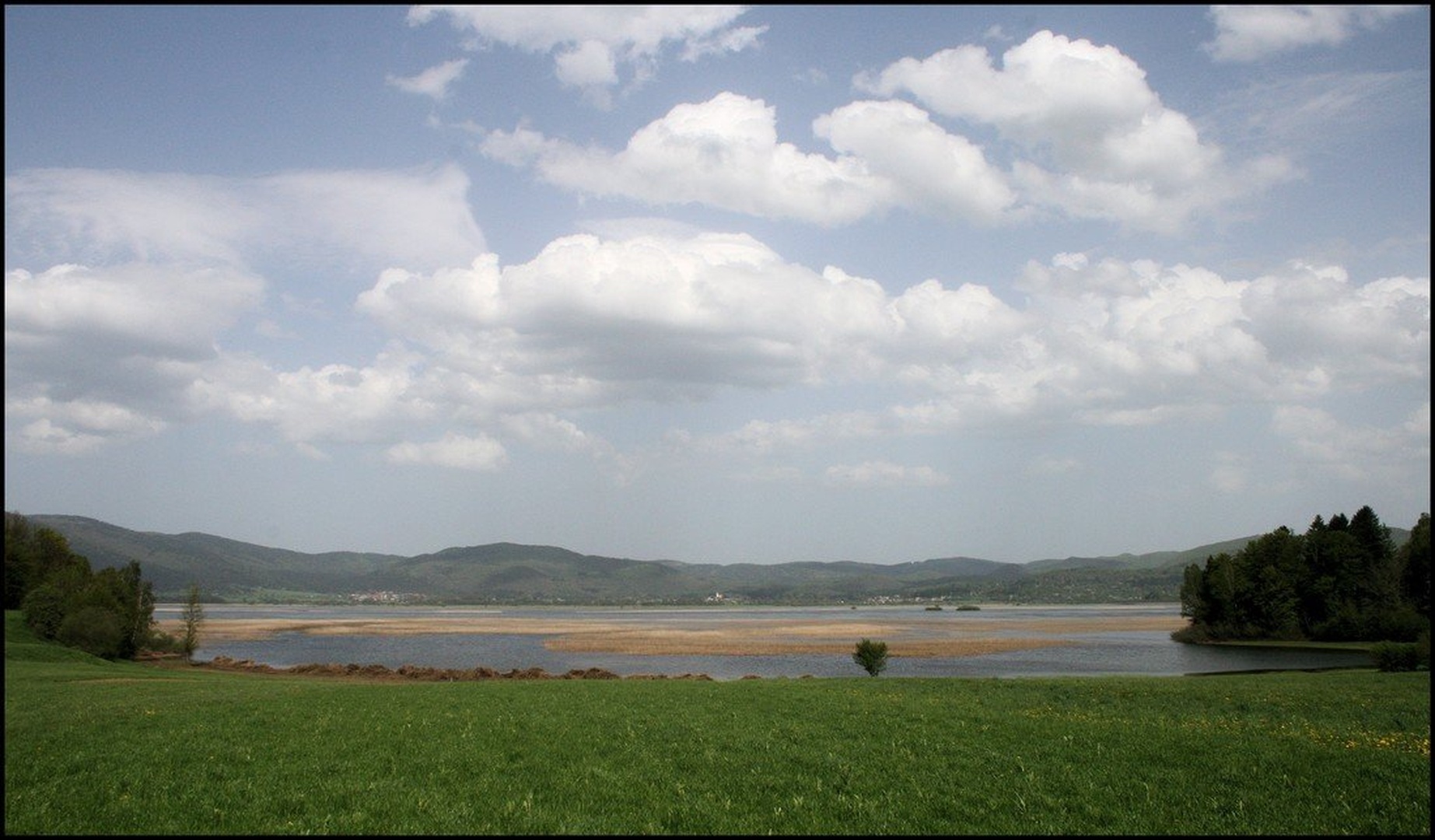 Jezero by Marjan