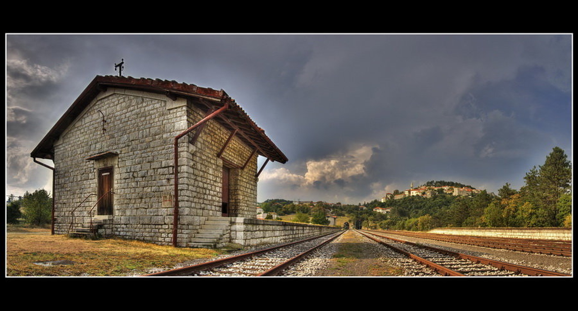 Postaja: Štanjel by Peter Gregorčič