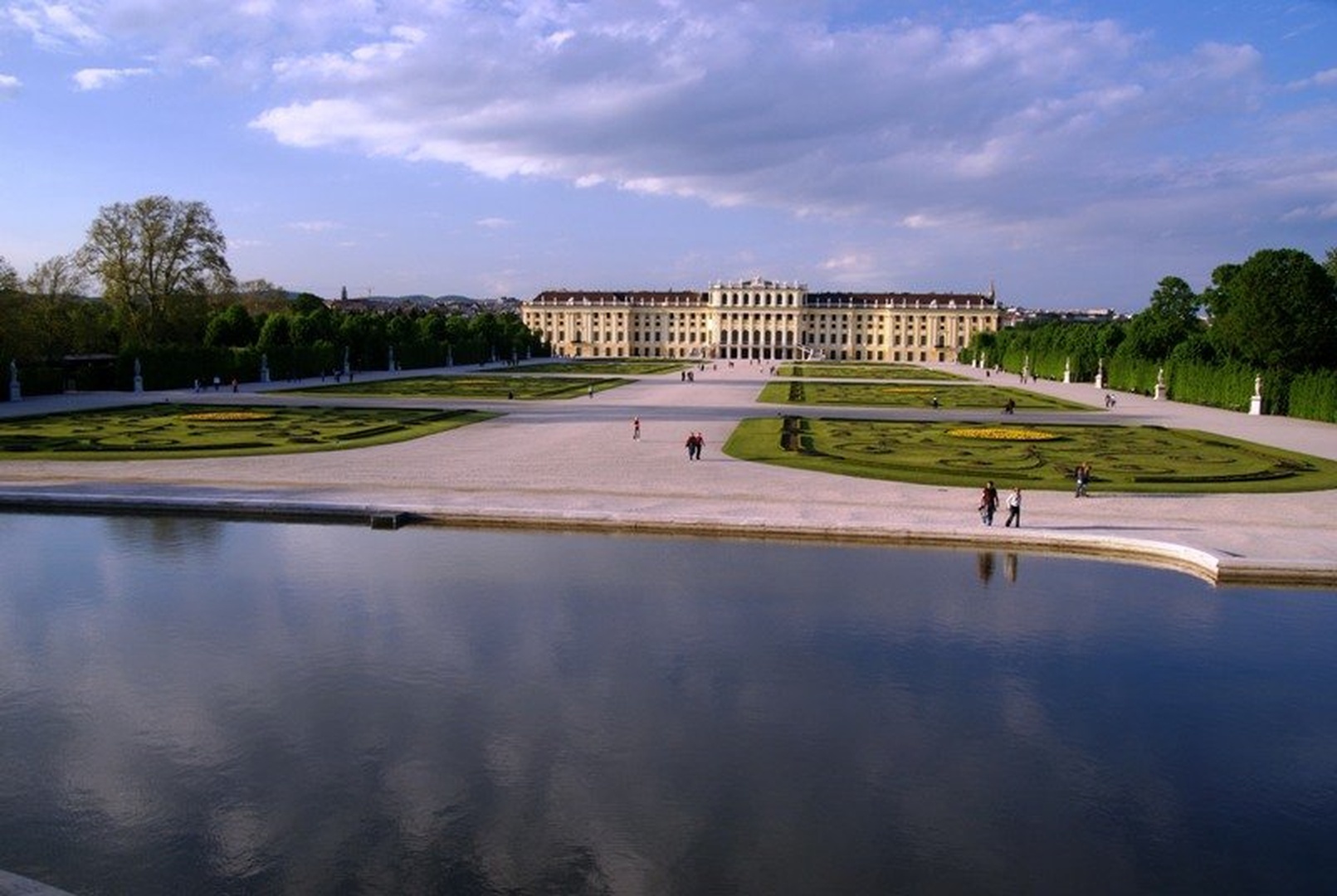 Schonbrunn by