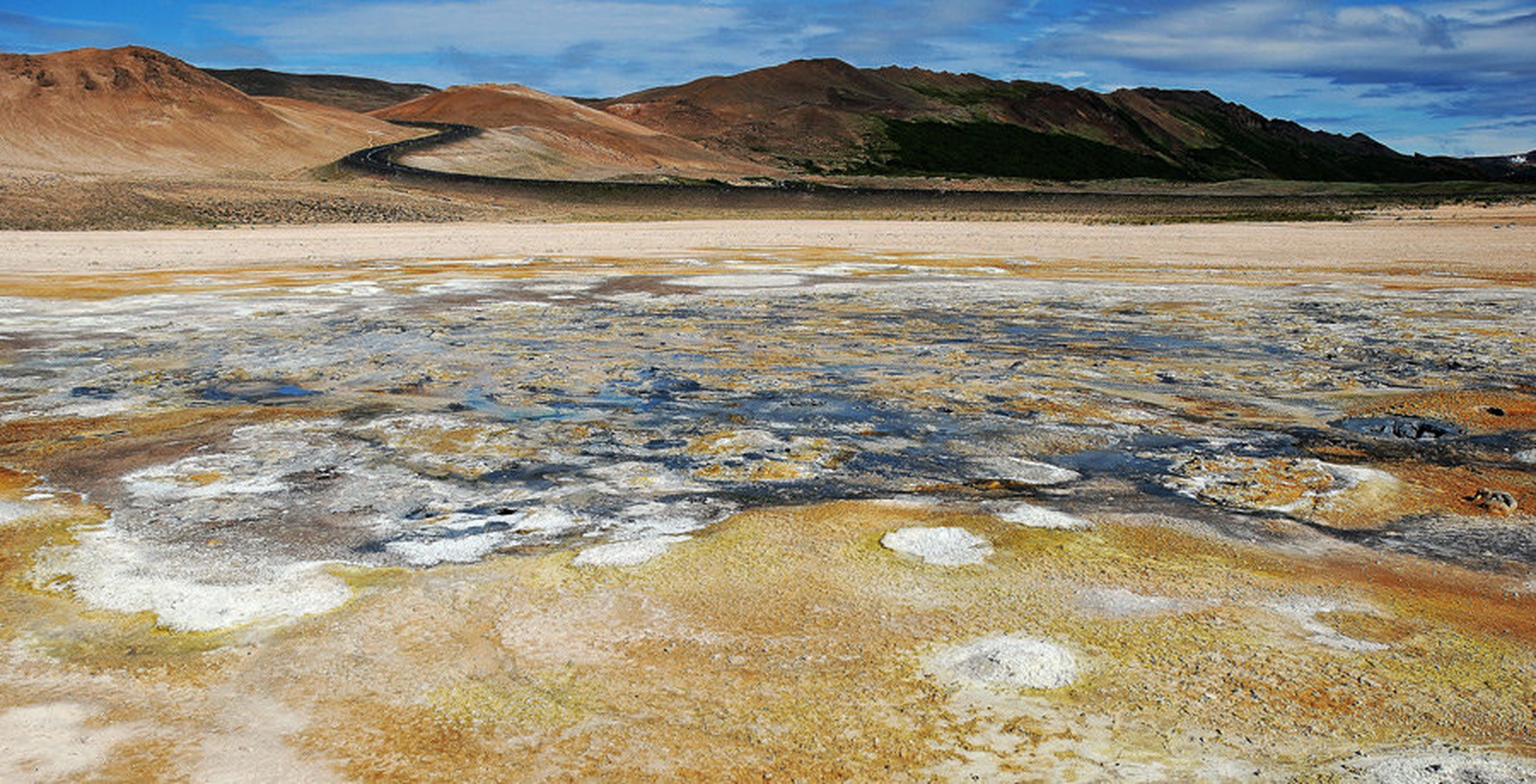 Živa Zemlja by
