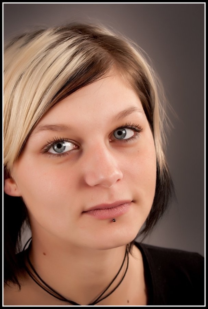 Look @ me... by Matej Petrovic