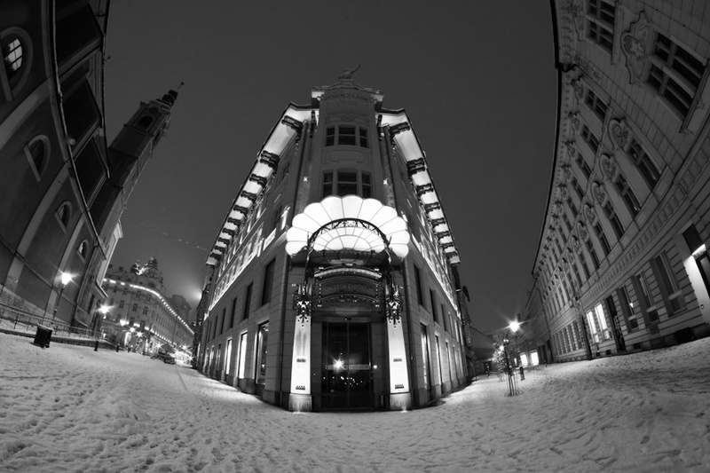 Bela Ljubljana by Sandi Ražman
