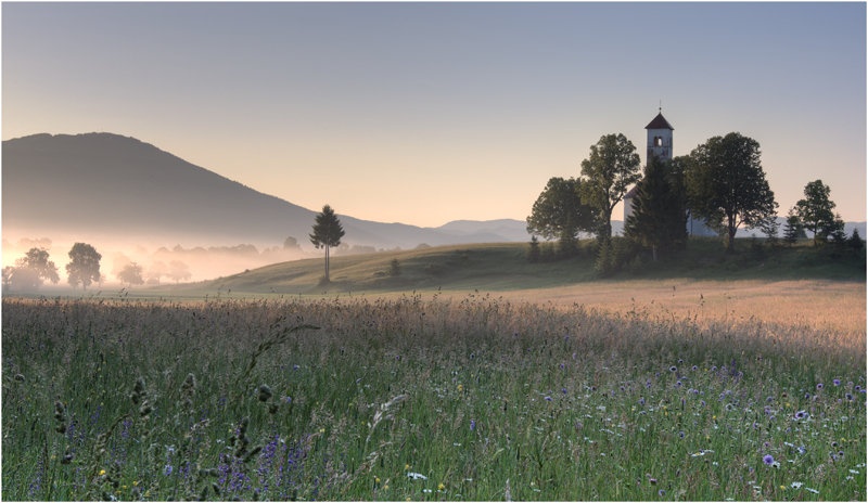 Six o'clock by Marek Gerthofer