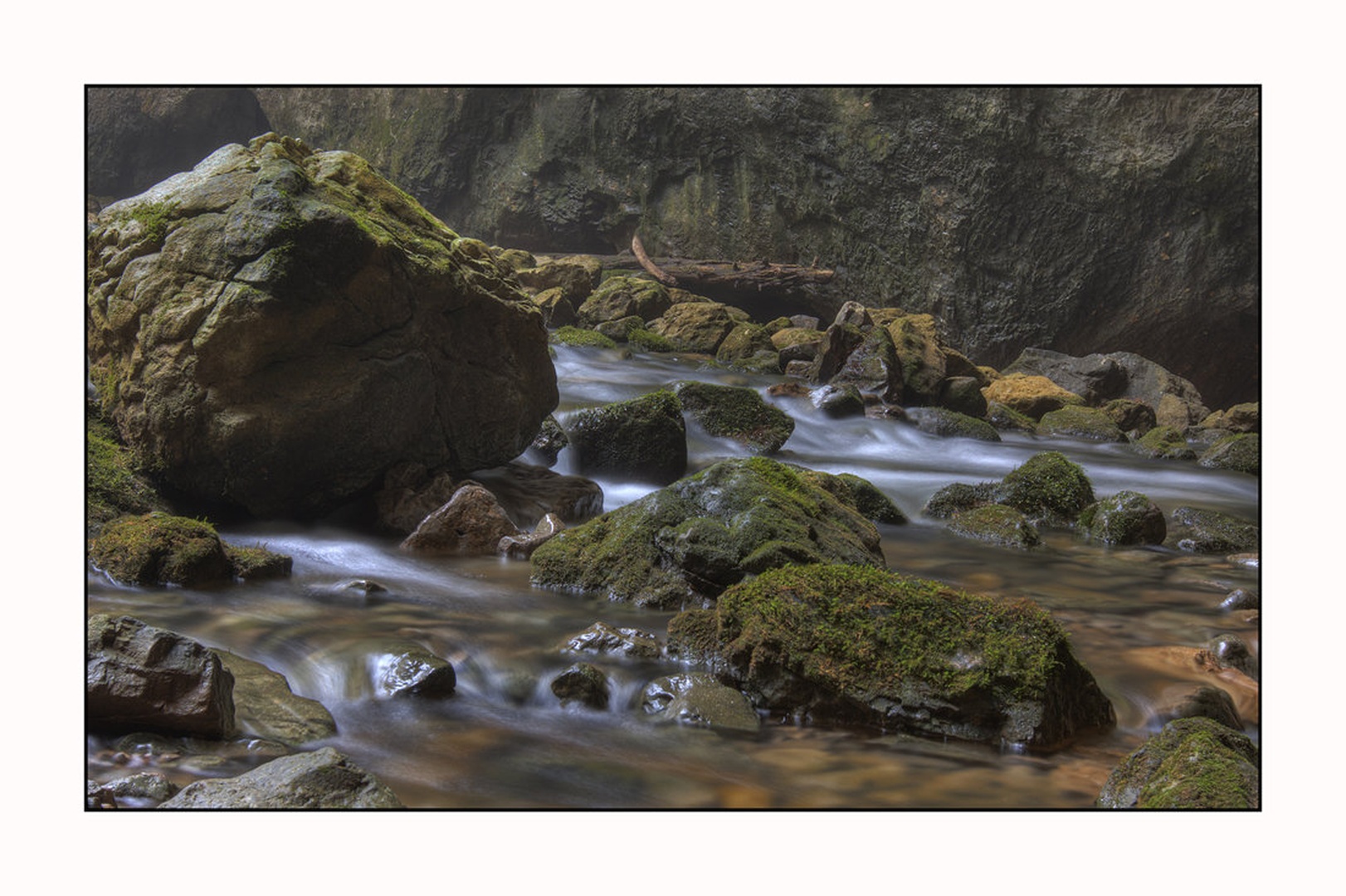 rakov škocjan by Marek Gerthofer