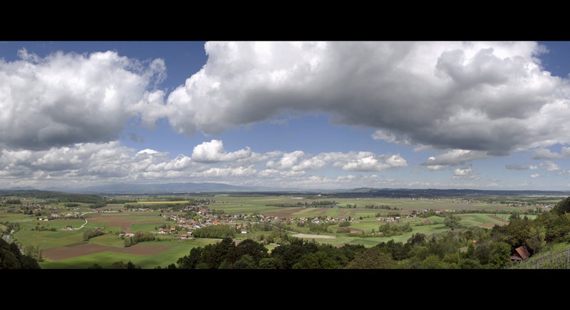 Dravsko polje by Jure Korez