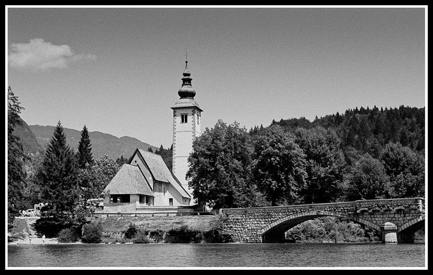 Bohinj - cerkev by Jan Kajfež