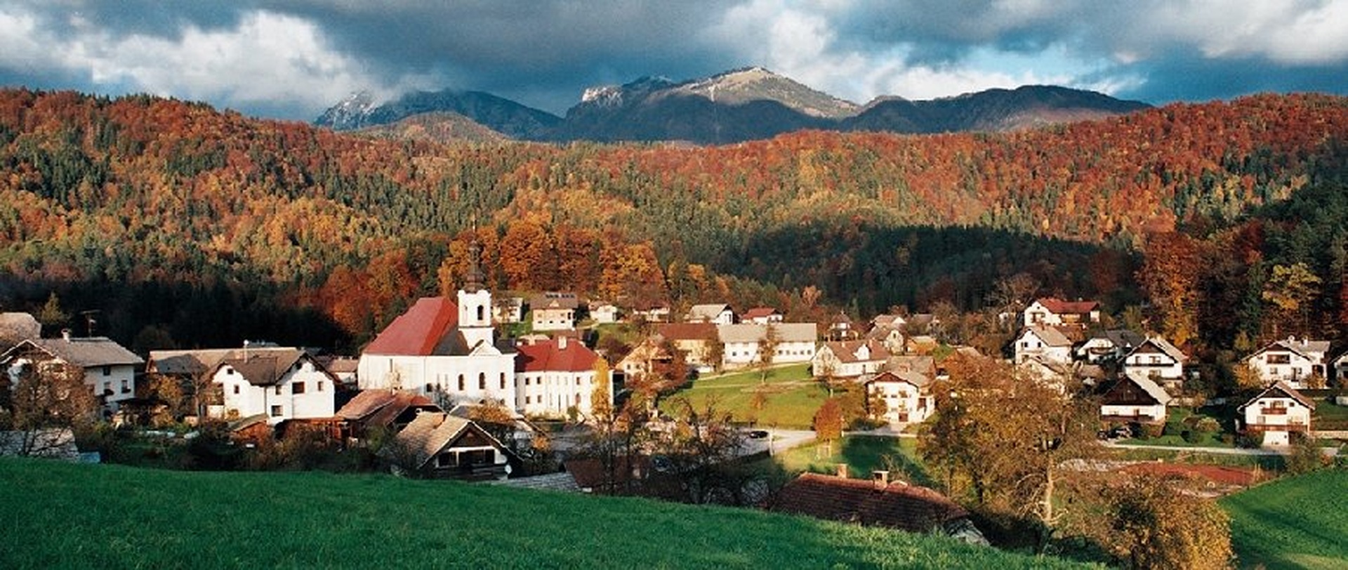 ...zlato razsipa na planine... by Ronči :)
