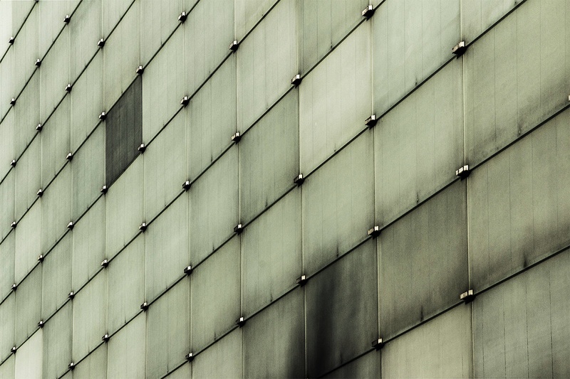Cube 0 by Maj Valerij