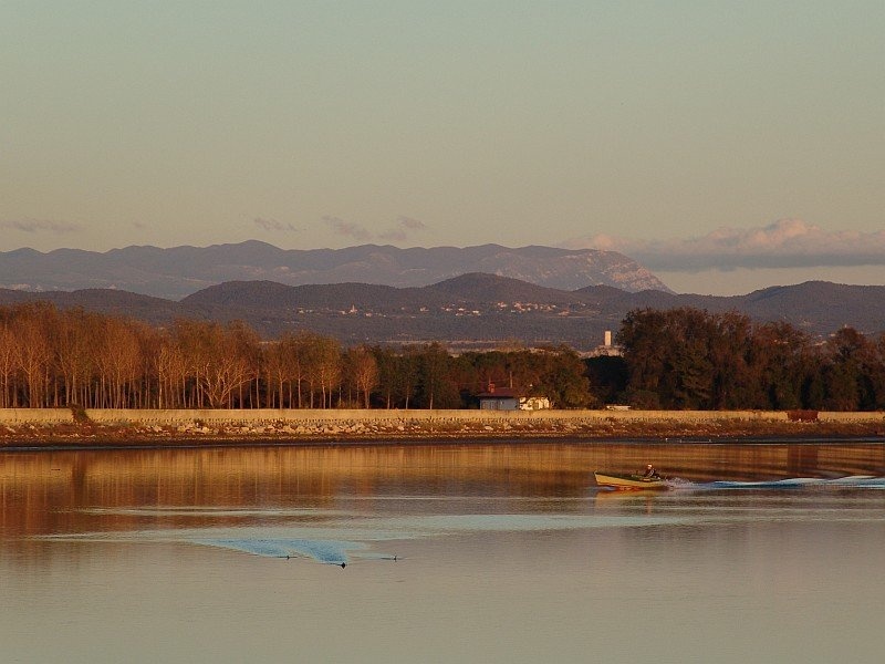 Pogled na Nanos z morja by dushan