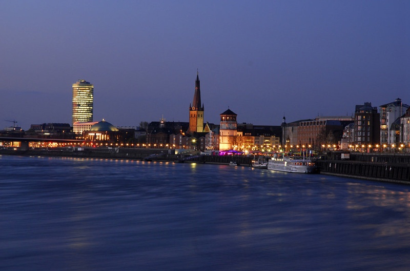 Düsseldorf-4 by Edvard Pintaric