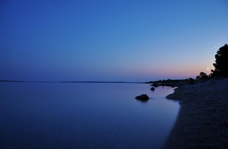 plaža ponoči by uroš ajd