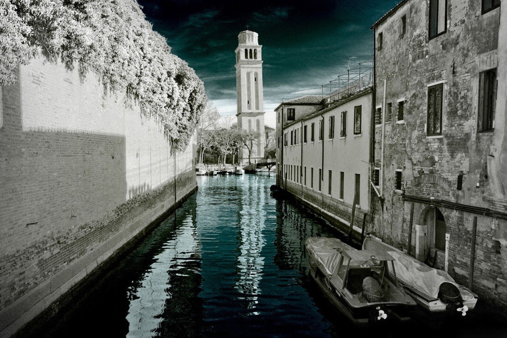 Fake IR Venice by Jernej Lah