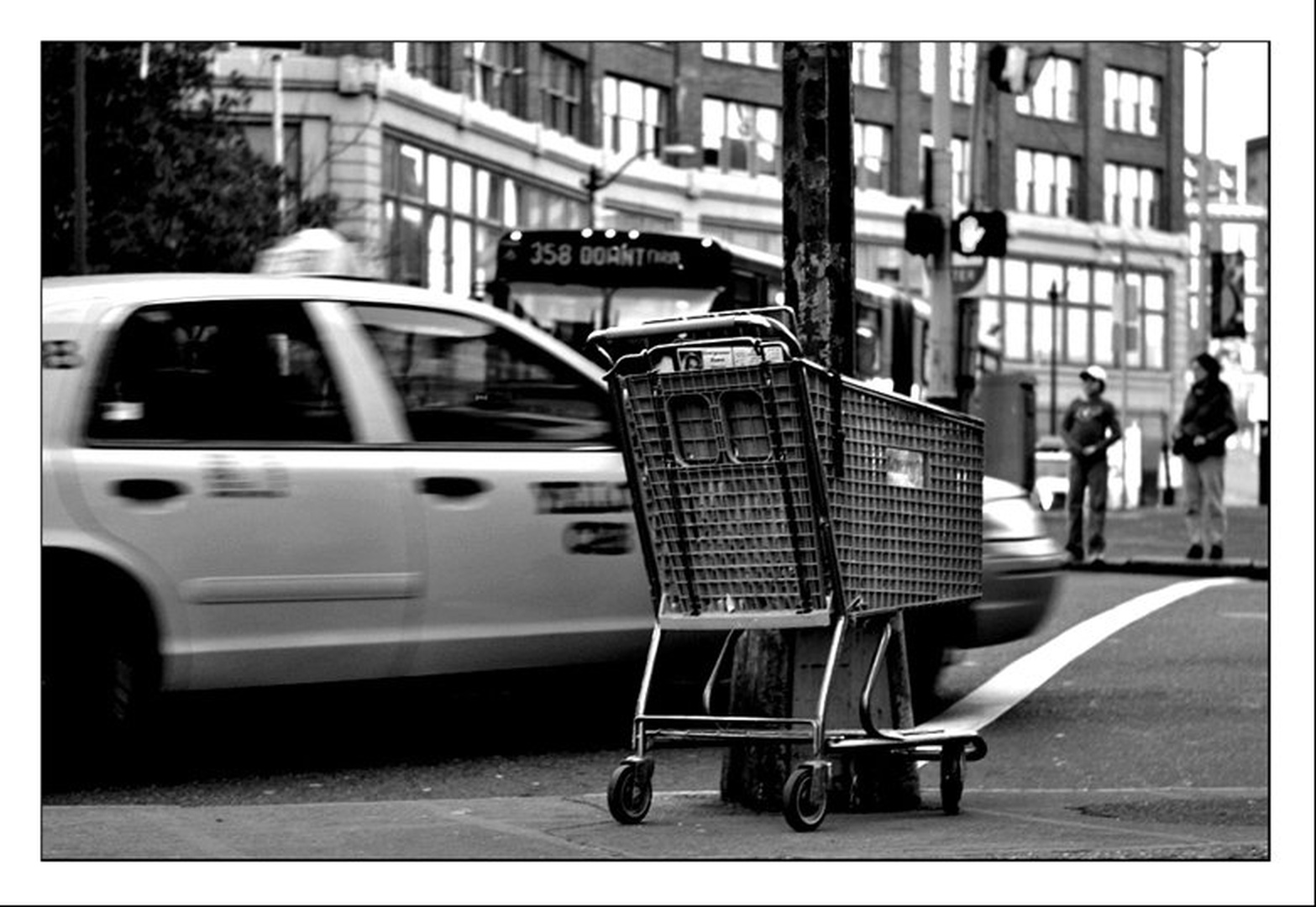 urban moment by dee