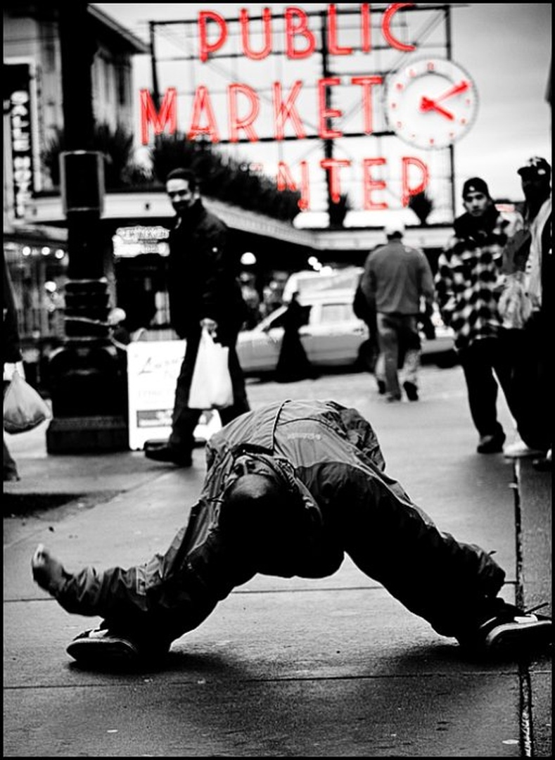 breakin'it by dee