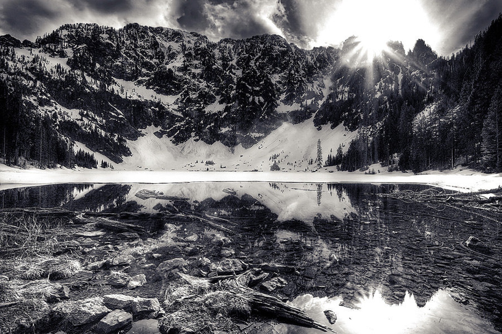 Lake 22 by dee