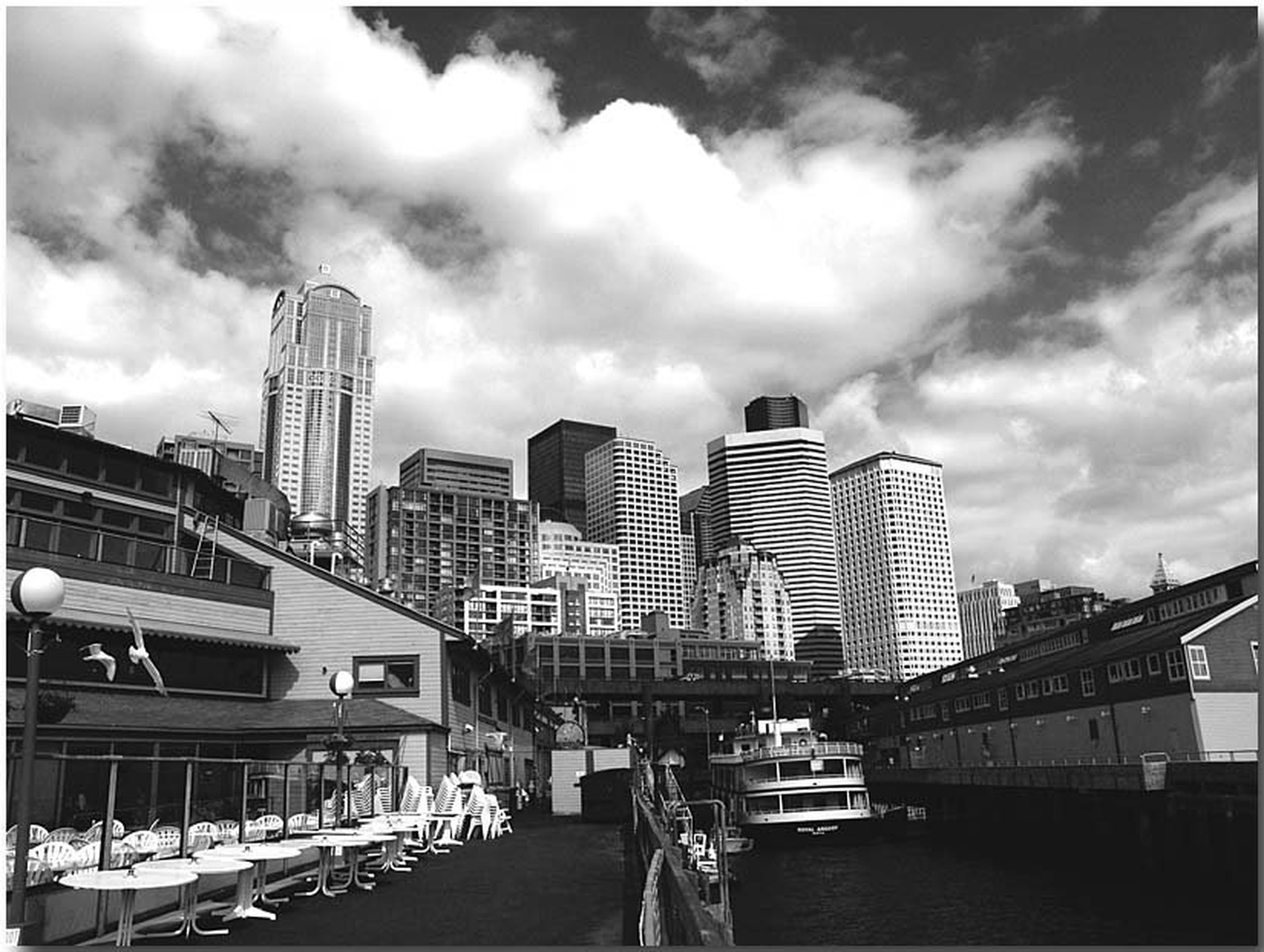 Emerald City by dee