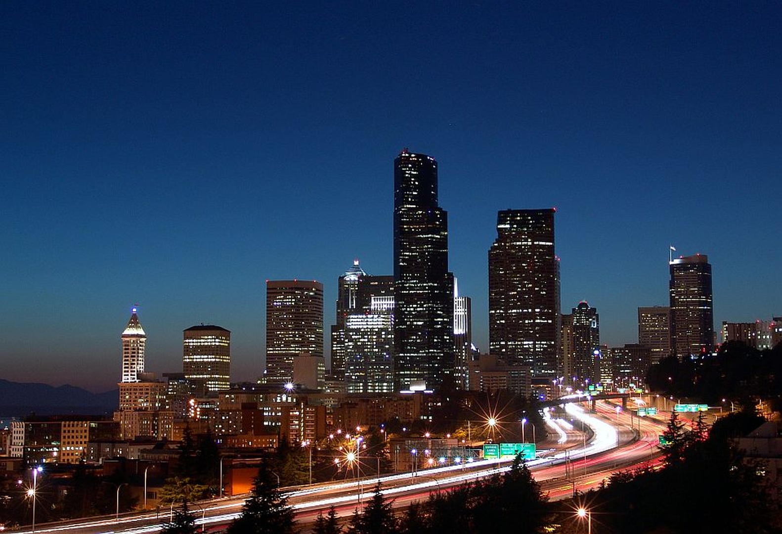 Night and the City by dee