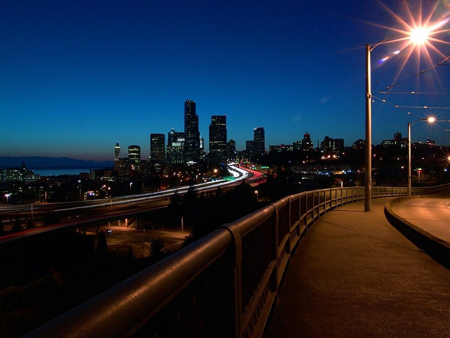 Alone in the City by dee