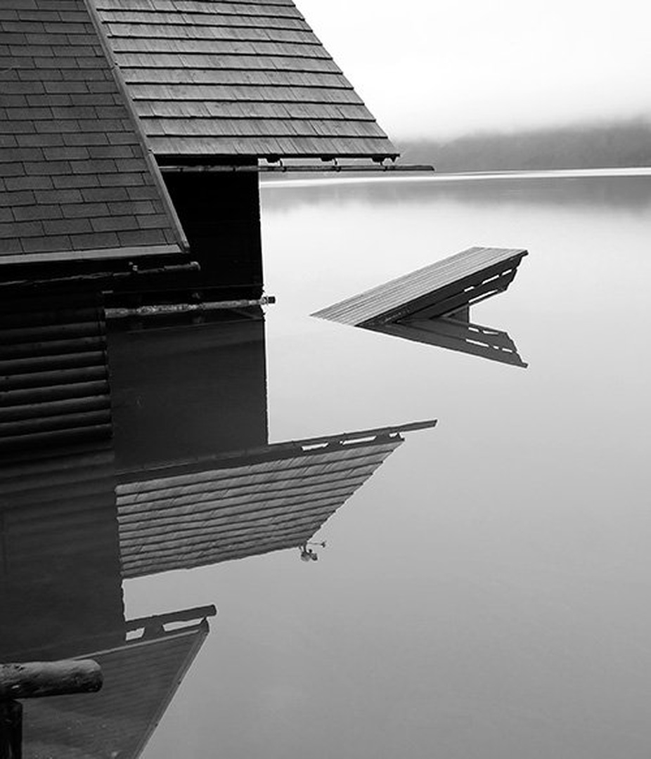 Lake Bohinj by Andy Aungthwin