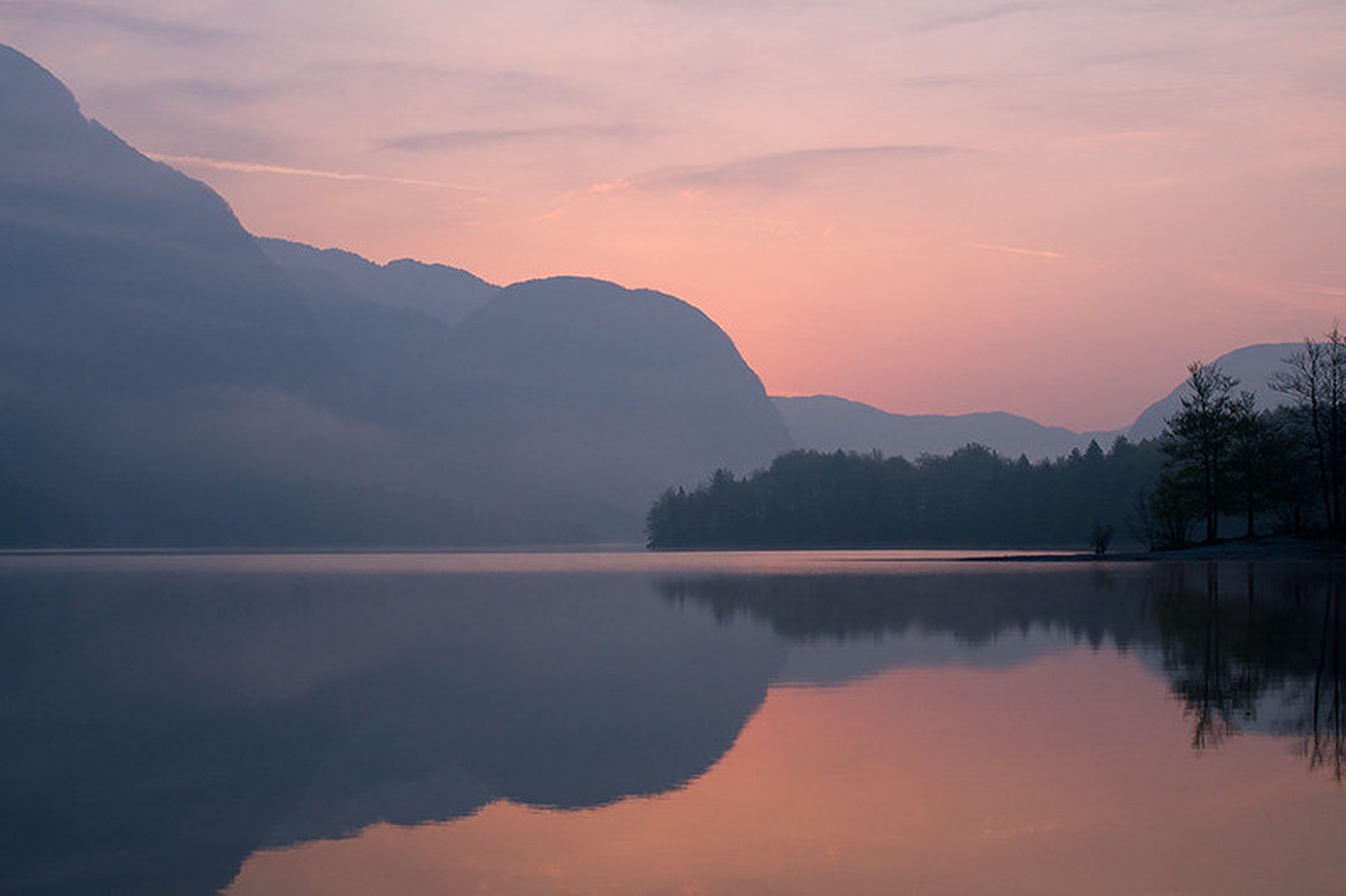 Untitled by Andy Aungthwin
