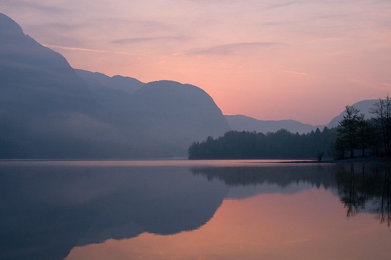 Untitled by Andy Aungthwin