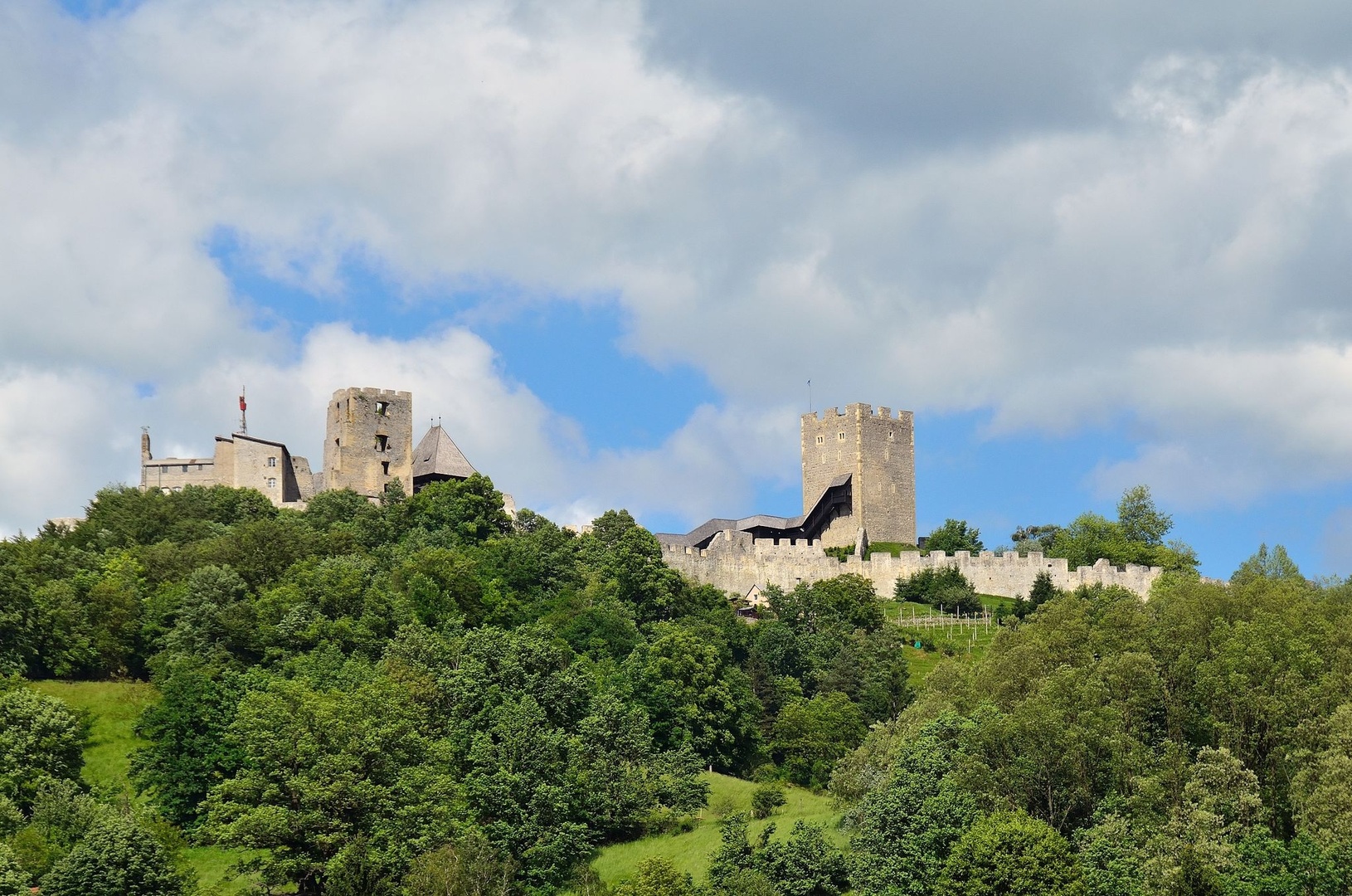 STARI GRAD by