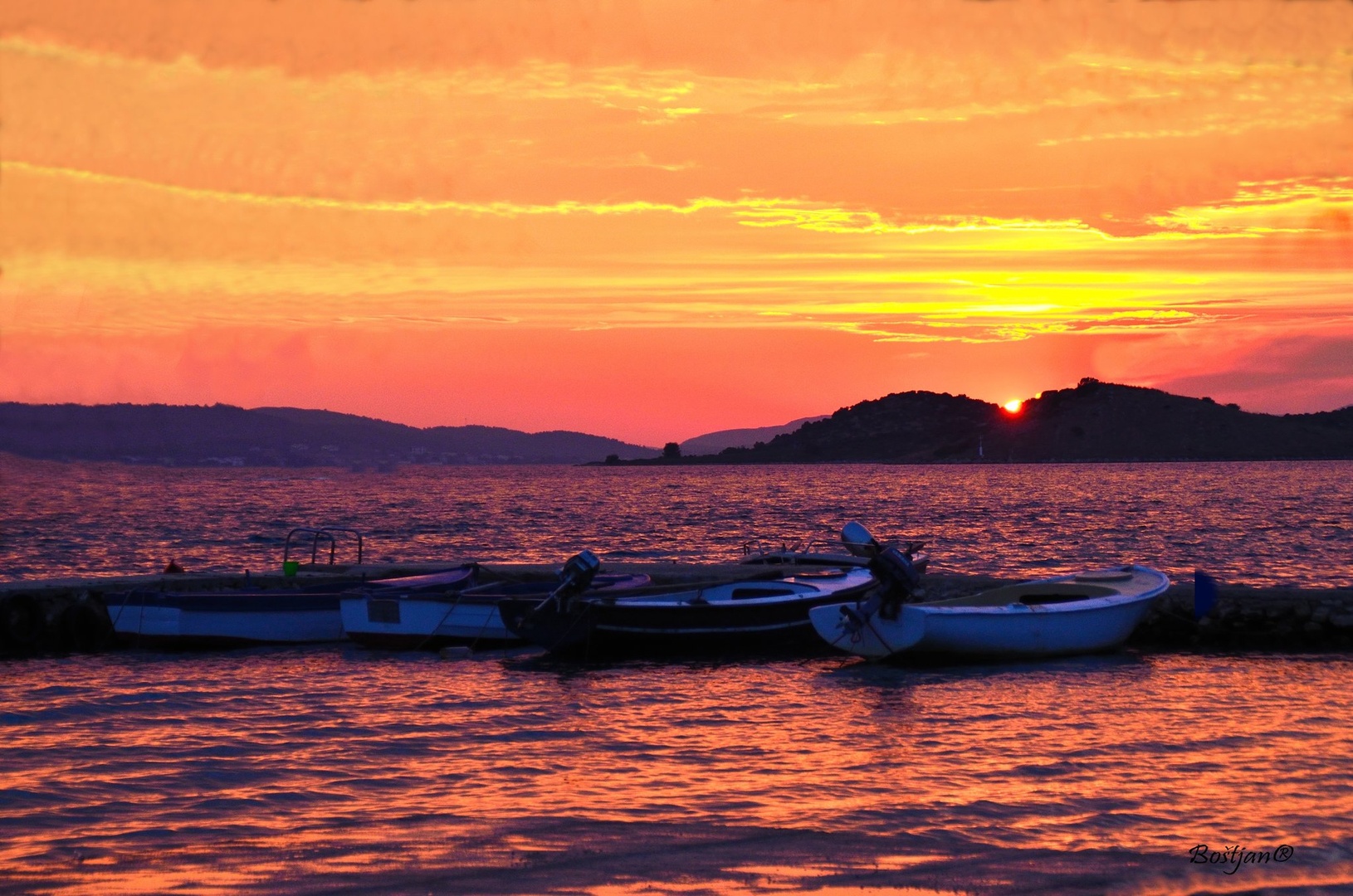Otok Ljubezni Turanj by