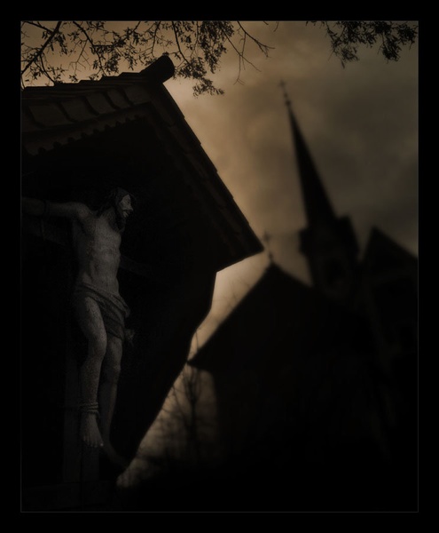 So close, so far from home... by Matej Meglič