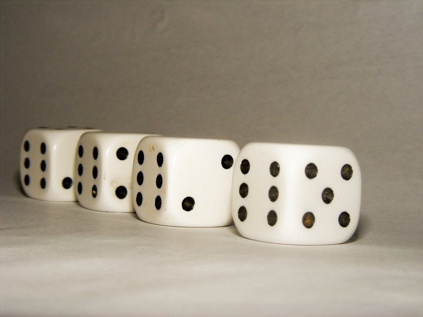 poker by Aljaž Finkšt