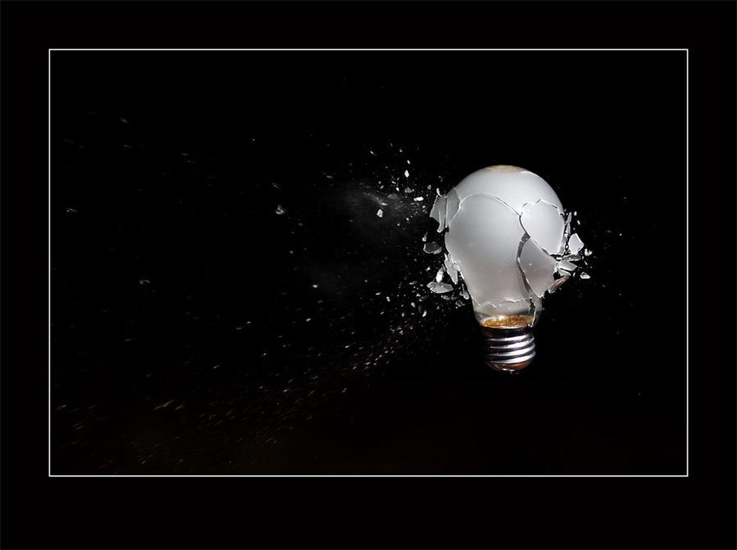 Turn off the light! by Borut Hočevar