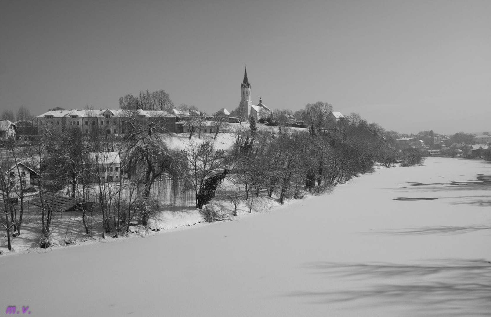 Zamrznjena Krka by Martin Vrščaj