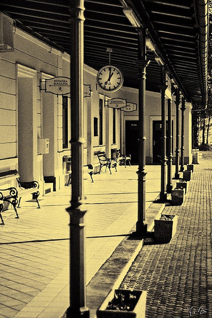 13:01 by Jernej Dežman