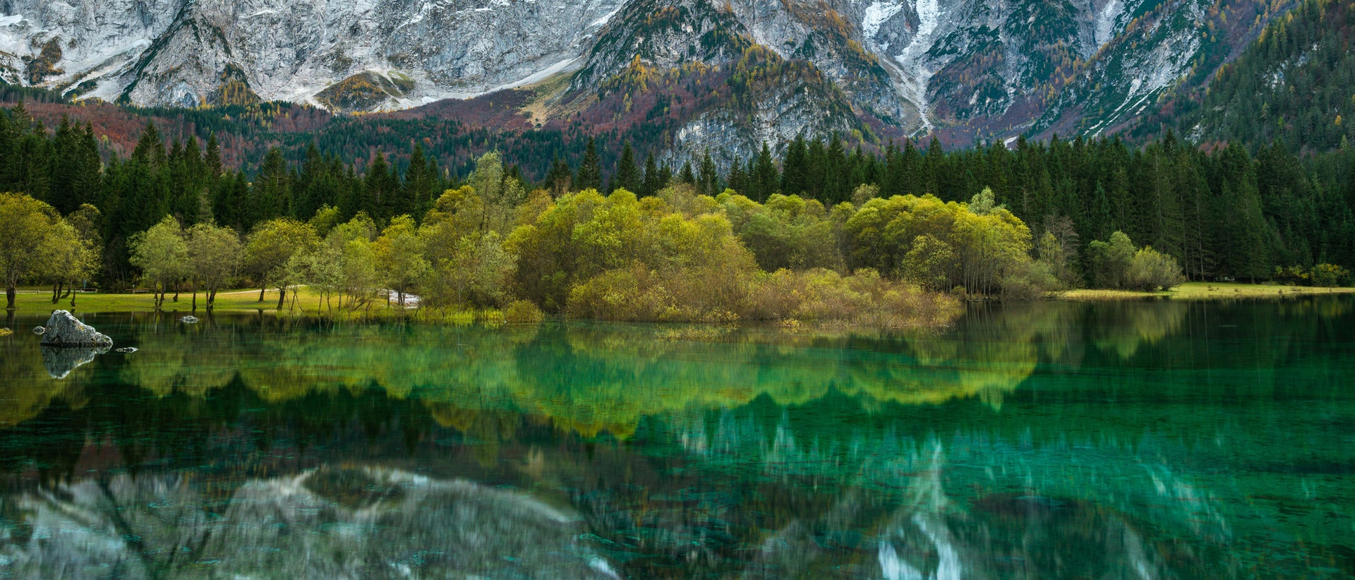 Zgornje Belopeško jezero by Žiga Radšel