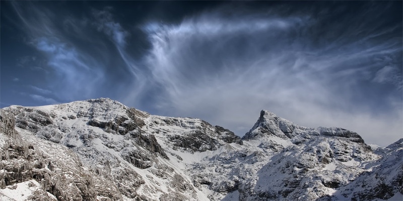 Air Lines by Jure Batagelj